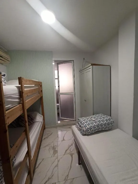 Residencia Sin Lujo Ostello Málaga 0*,  Spagna