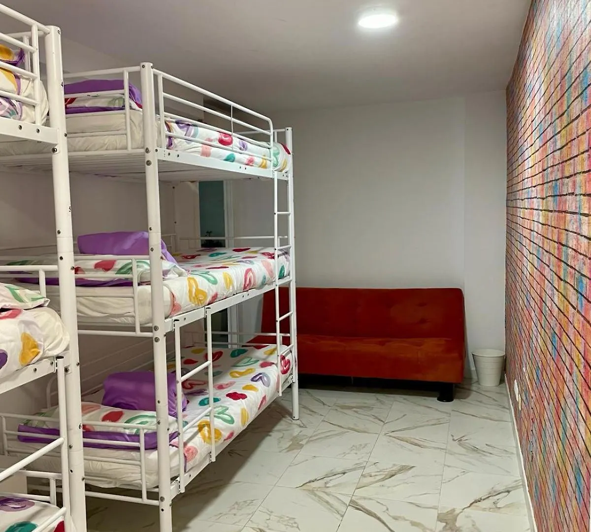 Residencia Sin Lujo Ostello Málaga