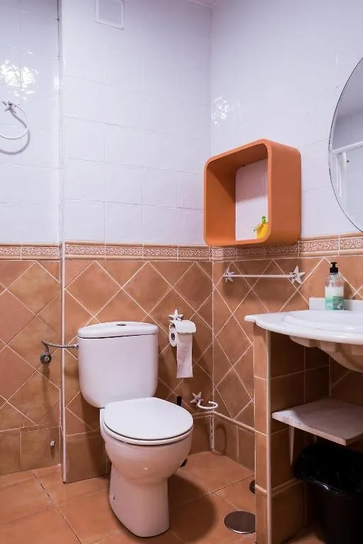 Residencia Sin Lujo Hostel Malaga